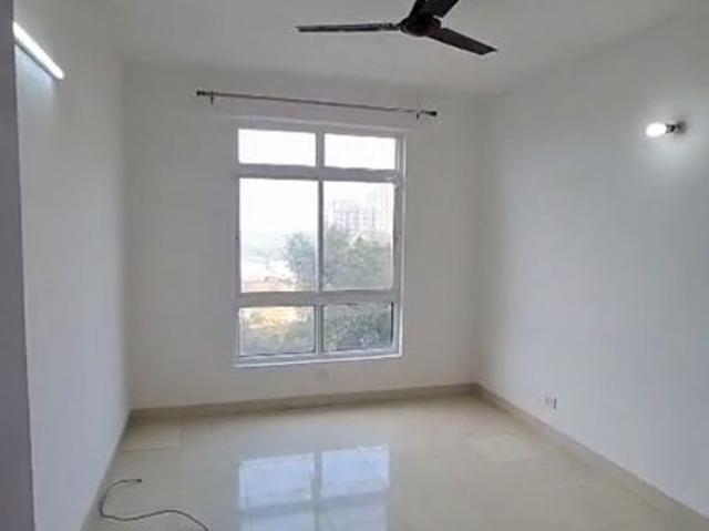 Rental | 3 BHK 1326 Sq.Ft. Apartment in Tulip White