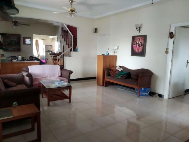 Rental | 3 BHK 1328 Sq.Ft. Apartment in Woodland Apartments