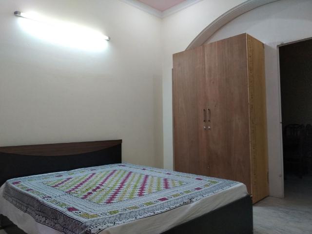Rental | 3 BHK 1450 Sq.Ft. Villa in RWA Apartments Sector 41