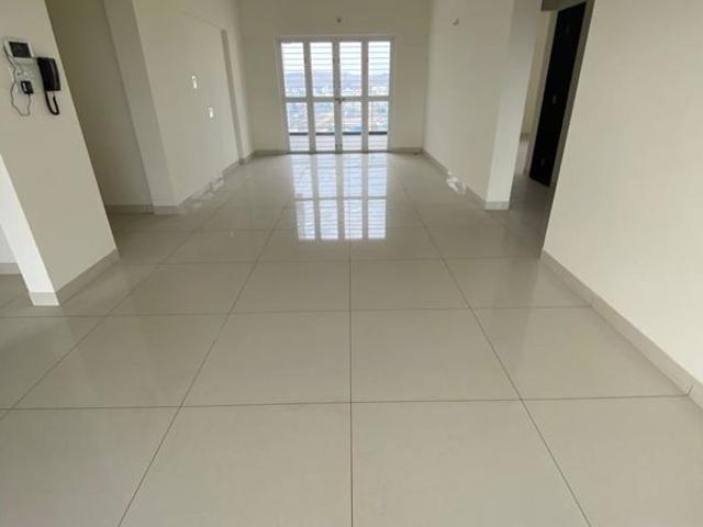 Rental | 3 BHK + 1450 Sq.Ft. Apartment in Mahatma Society