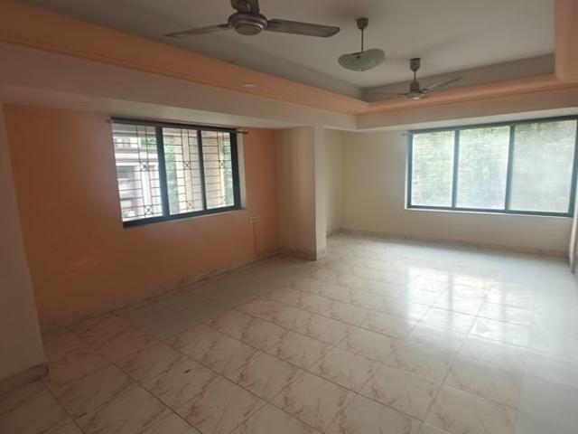 Rental | 3 BHK 1450 Sq.Ft. Apartment in Sea Breeze Tower