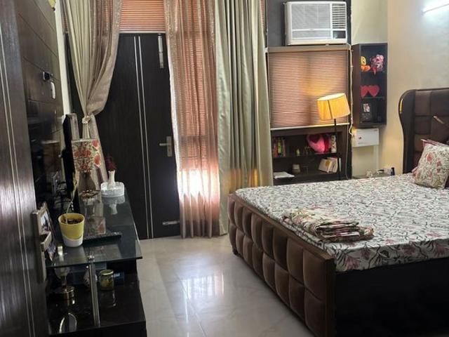 Rental | 3 BHK 1450 Sq.Ft. Apartment in Sector 21C