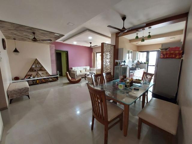 Rental | 3 BHK + 1450 Sq.Ft. Apartment in Rutuparna Apartments