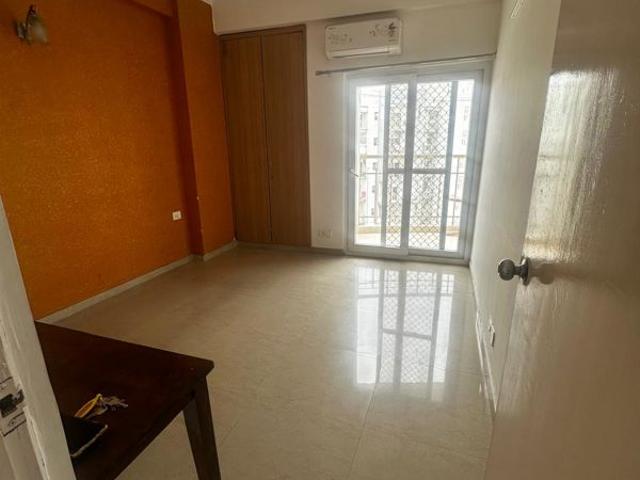Rental | 3 BHK 1456 Sq.Ft. Apartment in Antriksh Golf View II