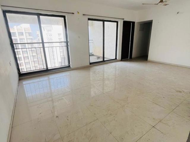 Rental | 3 BHK 1462 Sq.Ft. Apartment in Siddhashila Eela