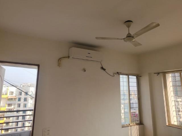 Rental | 3 BHK 1471 Sq.Ft. Apartment in Manav Silver Skyscapes