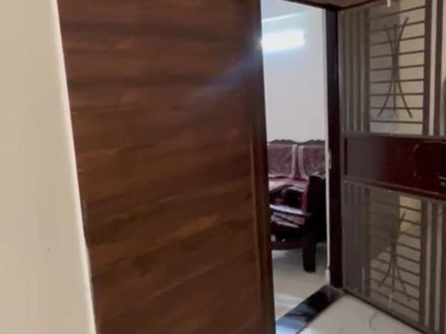 Rental | 3 BHK 1475 Sq.Ft. Apartment in Proview Officer City