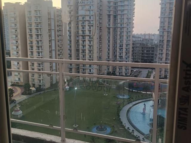 Rental | 3 BHK + 1495 Sq.Ft. Apartment in Samridhi Luxuriya Avenue