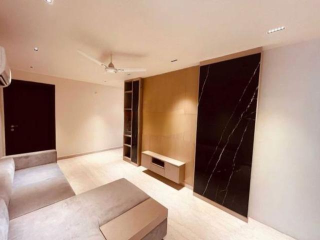 Rental | 3 BHK + 1495 Sq.Ft. Apartment in Shri Ram Apartments Butler Colony