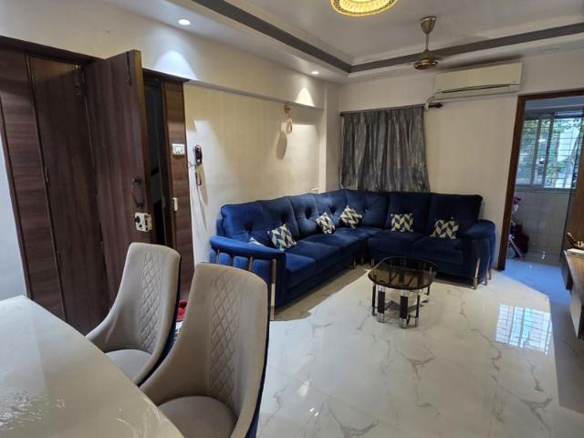 Rental | 3 BHK 1495 Sq.Ft. Apartment in Sindhi Society
