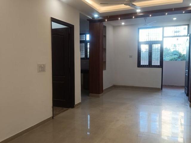 Rental | 3 BHK 1498 Sq.Ft. Apartment in MCC Signature Heights