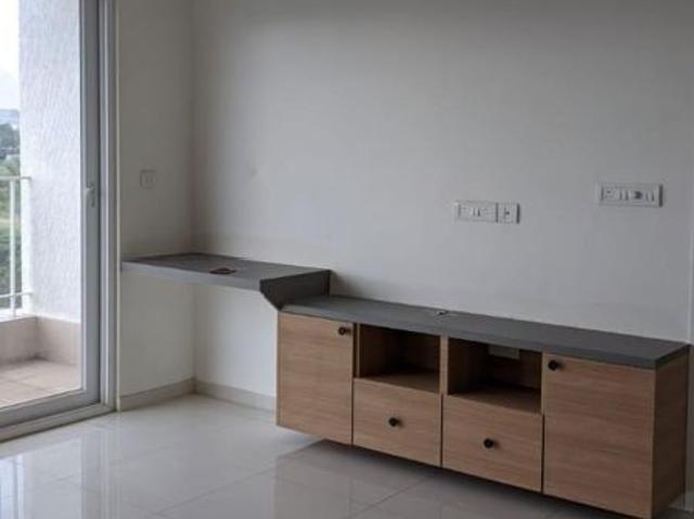 Rental | 3 BHK 1400 Sq.Ft. Apartment in Godrej Aqua