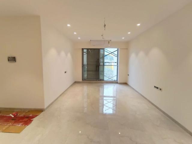 Rental | 3 BHK 1400 Sq.Ft. Apartment in Ekta Crest