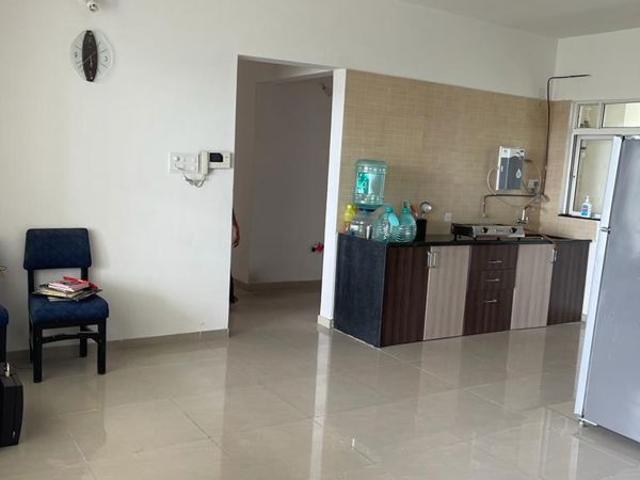 Rental | 3 BHK + 1400 Sq.Ft. Apartment in Kolte Patil Life Republic