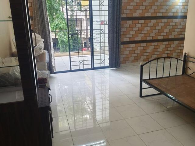 Rental | 3 BHK 1400 Sq.Ft. Apartment in Nirmiti Horizon