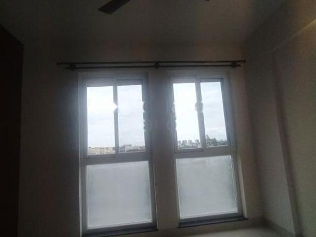 Rental | 3 BHK 1400 Sq.Ft. Apartment in SNN Raj GreenBay