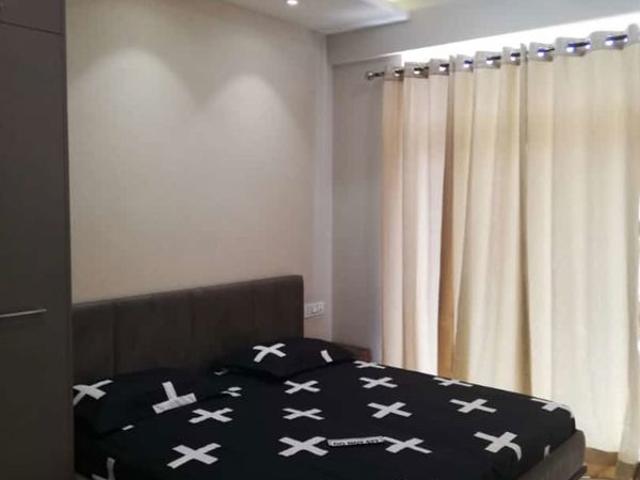 Rental | 3 BHK 1400 Sq.Ft. Apartment in SBP Housing Park