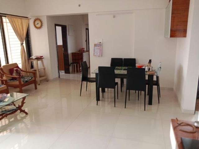 Rental | 3 BHK + 1400 Sq.Ft. Apartment in Paschimanagri