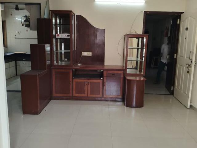 Rental | 3 BHK 1400 Sq.Ft. Apartment in Prajapati Park