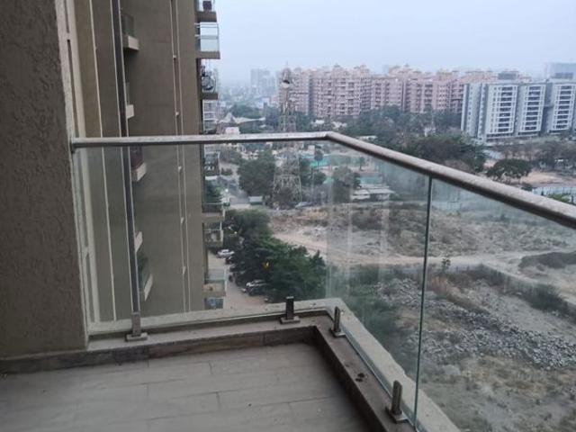 Rental | 3 BHK 1400 Sq.Ft. Apartment in Runal Gateway