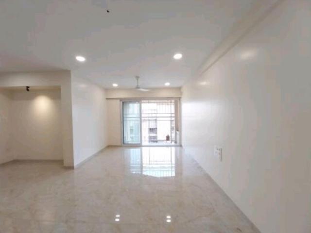 Rental | 3 BHK + 1400 Sq.Ft. Apartment in Varun Garden
