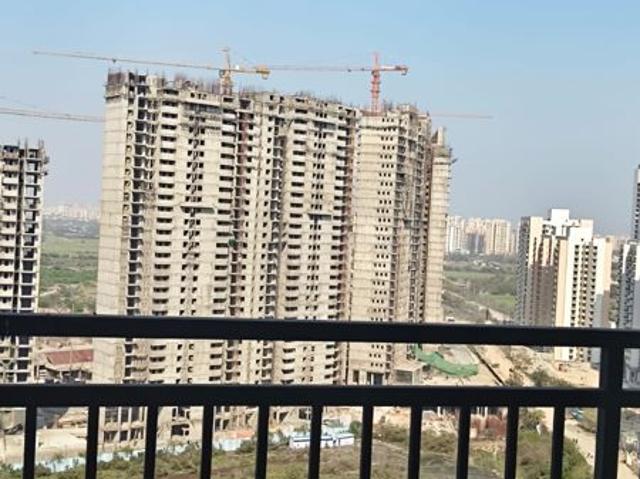 Rental | 3 BHK 1404 Sq.Ft. Apartment in Eldeco Live By The Greens