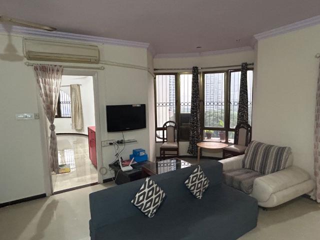 Rental | 3 BHK 1405 Sq.Ft. Apartment in Raheja Sherwood