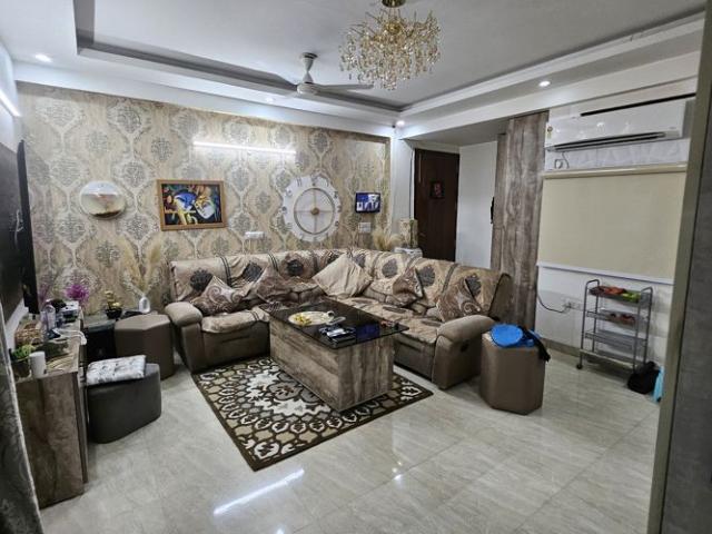 Rental | 3 BHK 140 Sq.Yd. Apartment in Saket