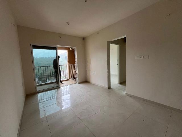 Rental | 3 BHK 1430 Sq.Ft. Apartment in Godrej Green Vistas