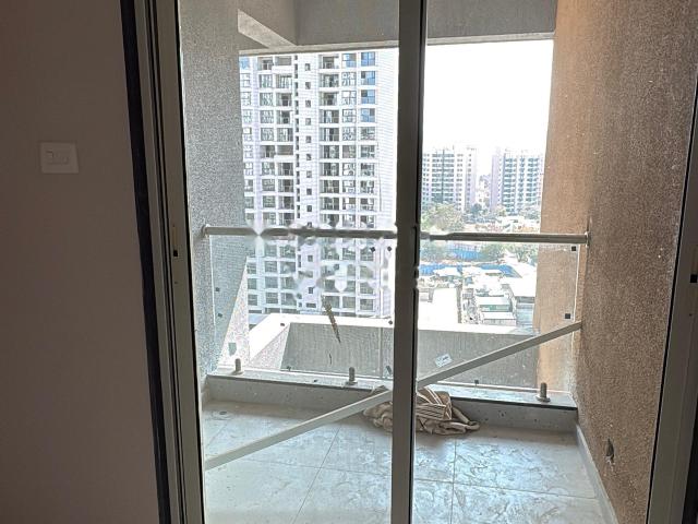 Rental | 3 BHK 1430 Sq.Ft. Apartment in Kamgar Putala Vasahat