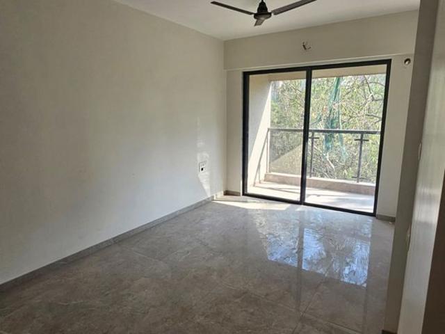 Rental | 3 BHK 1430 Sq.Ft. Apartment in Sabari Mira