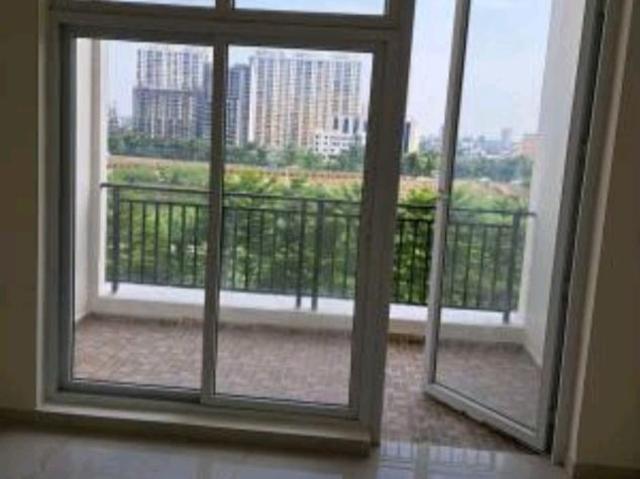 Rental | 3 BHK 1550 Sq.Ft. Apartment in Omaxe The Palace