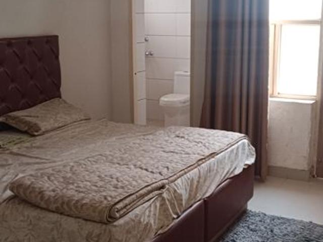 Rental | 3 BHK 1550 Sq.Ft. Apartment in New Front Anjor