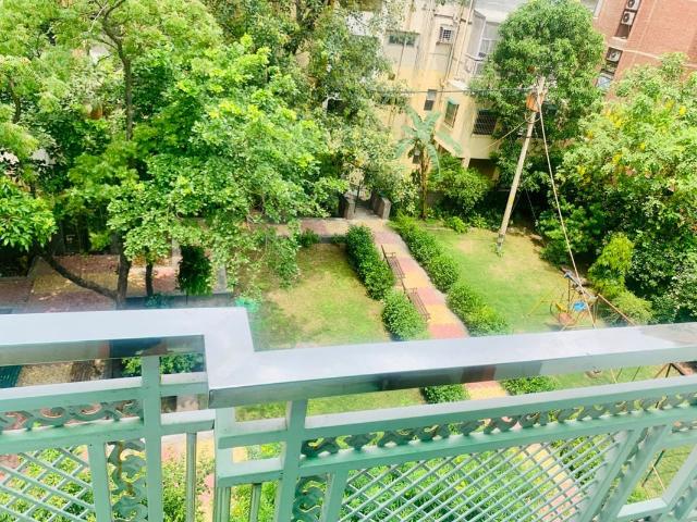 Rental | 3 BHK 1550 Sq.Ft. Apartment in Nextra The Address