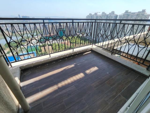 Rental | 3 BHK 1550 Sq.Ft. Apartment in Nyati Elysia 3