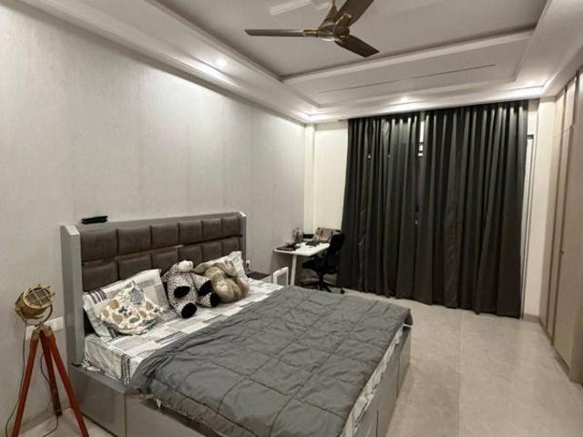 Rental | 3 BHK 1550 Sq.Ft. Apartment in Saket