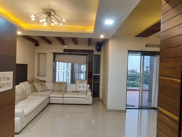 Rental | 3 BHK + 1550 Sq.Ft. Apartment in Pristine Prism
