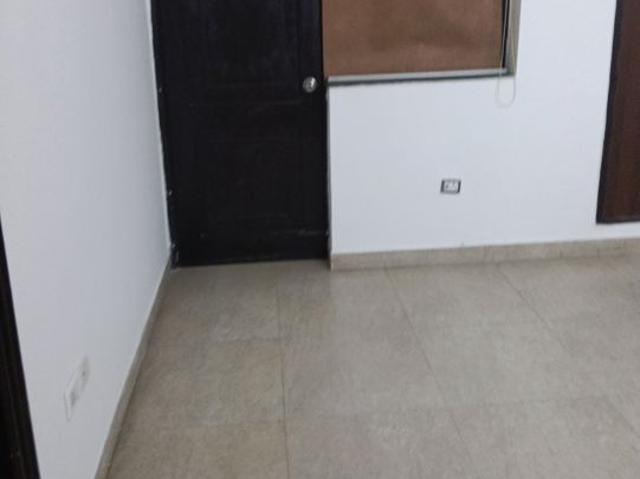 Rental | 3 BHK 1550 Sq.Ft. Independent House in RWA Apartments Sector 41