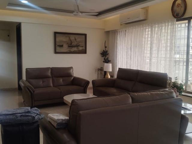 Rental | 3 BHK 1560 Sq.Ft. Apartment in Chembur