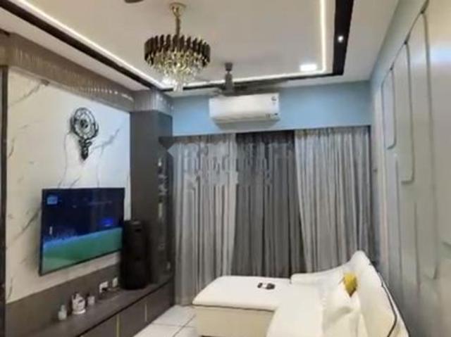 Rental | 3 BHK 1572 Sq.Ft. Apartment in Sheth Zuri