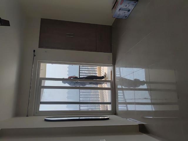 Rental | 3 BHK 1575 Sq.Ft. Apartment in Amrapali Heartbeat City