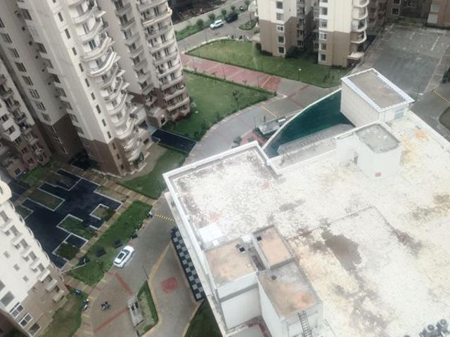 Rental | 3 BHK 1575 Sq.Ft. Apartment in Sector 107