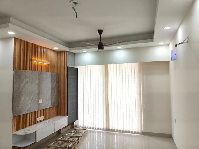Rental | 3 BHK + 1575 Sq.Ft. Apartment in Tata Eureka Park