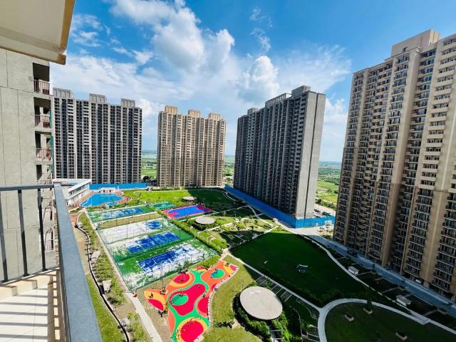 Rental | 3 BHK + 1575 Sq.Ft. Apartment in Tata Eureka Park