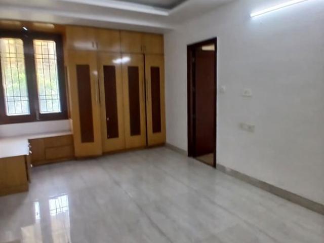 Rental | 3 BHK 1580 Sq.Ft. Apartment in Dwarka