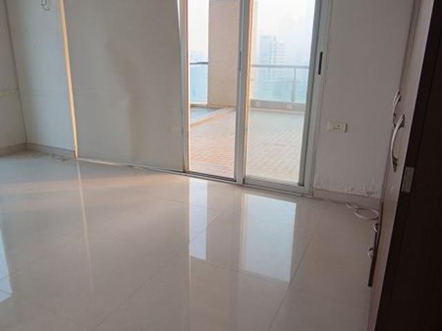 Rental | 3 BHK + 1584 Sq.Ft. Apartment in Vision Crest