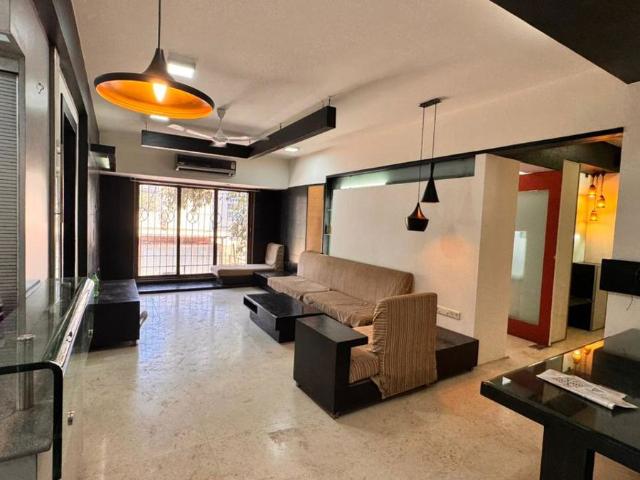 Rental | 3 BHK 1500 Sq.Ft. Apartment in Amrut Vani CHS