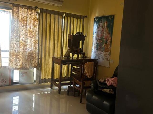 Rental | 3 BHK 1500 Sq.Ft. Apartment in Adhiraj Complex