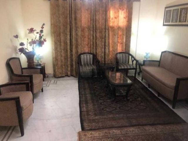 Rental | 3 BHK 1500 Sq.Ft. Apartment in Gee Cee Enclave
