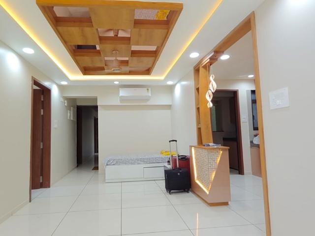 Rental | 3 BHK 1500 Sq.Ft. Apartment in Kanchan Osian One and Only